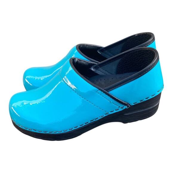 Sanita Clogs Womens Turquoise Patent Leather Slip-On Nurse Shoes Size EUR 35 US4 - Picture 4 of 15
